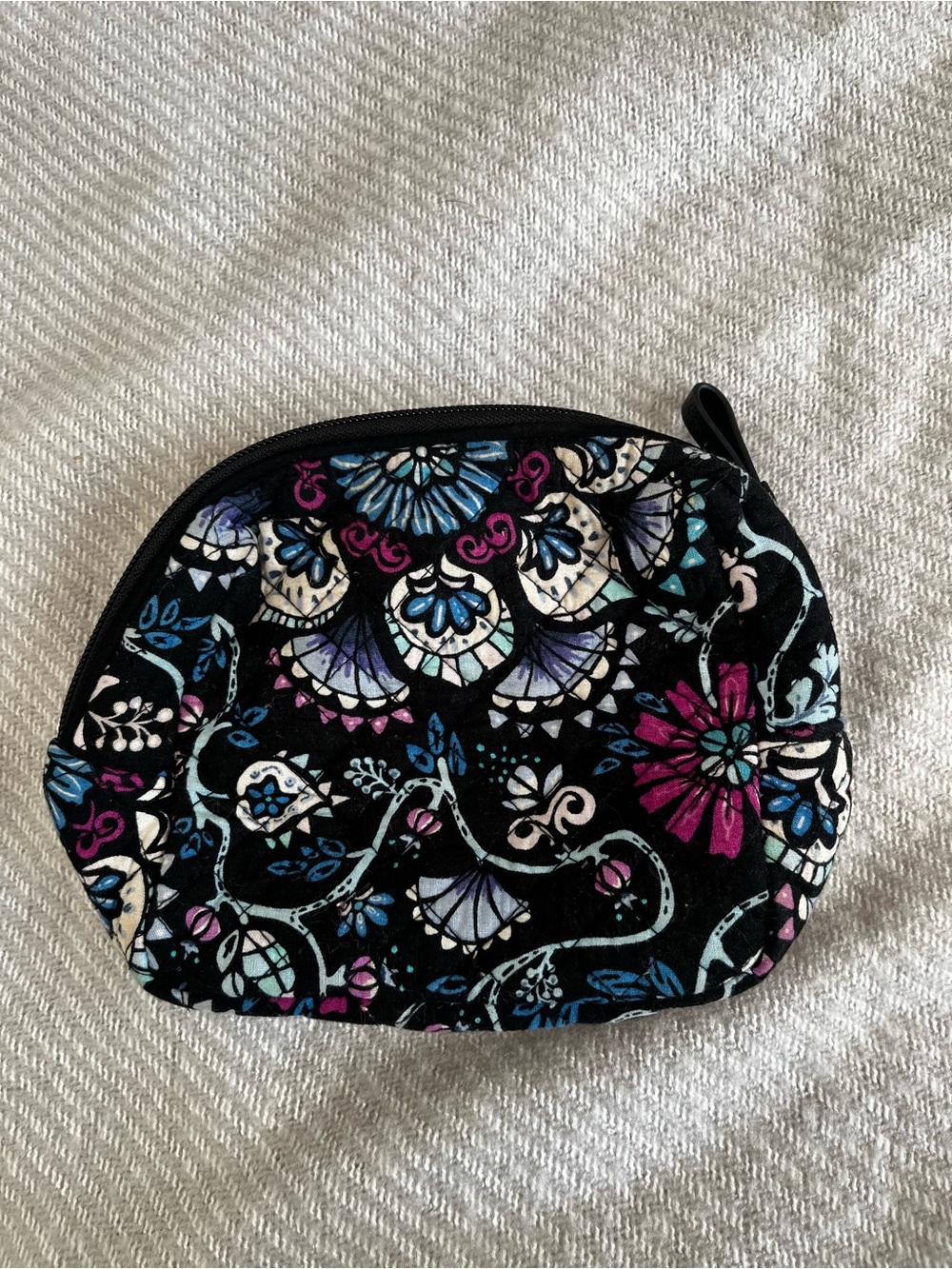 Vera Bradley Floral Quilted Small Makeup Bag Bramble Pattern Black Pink Travel